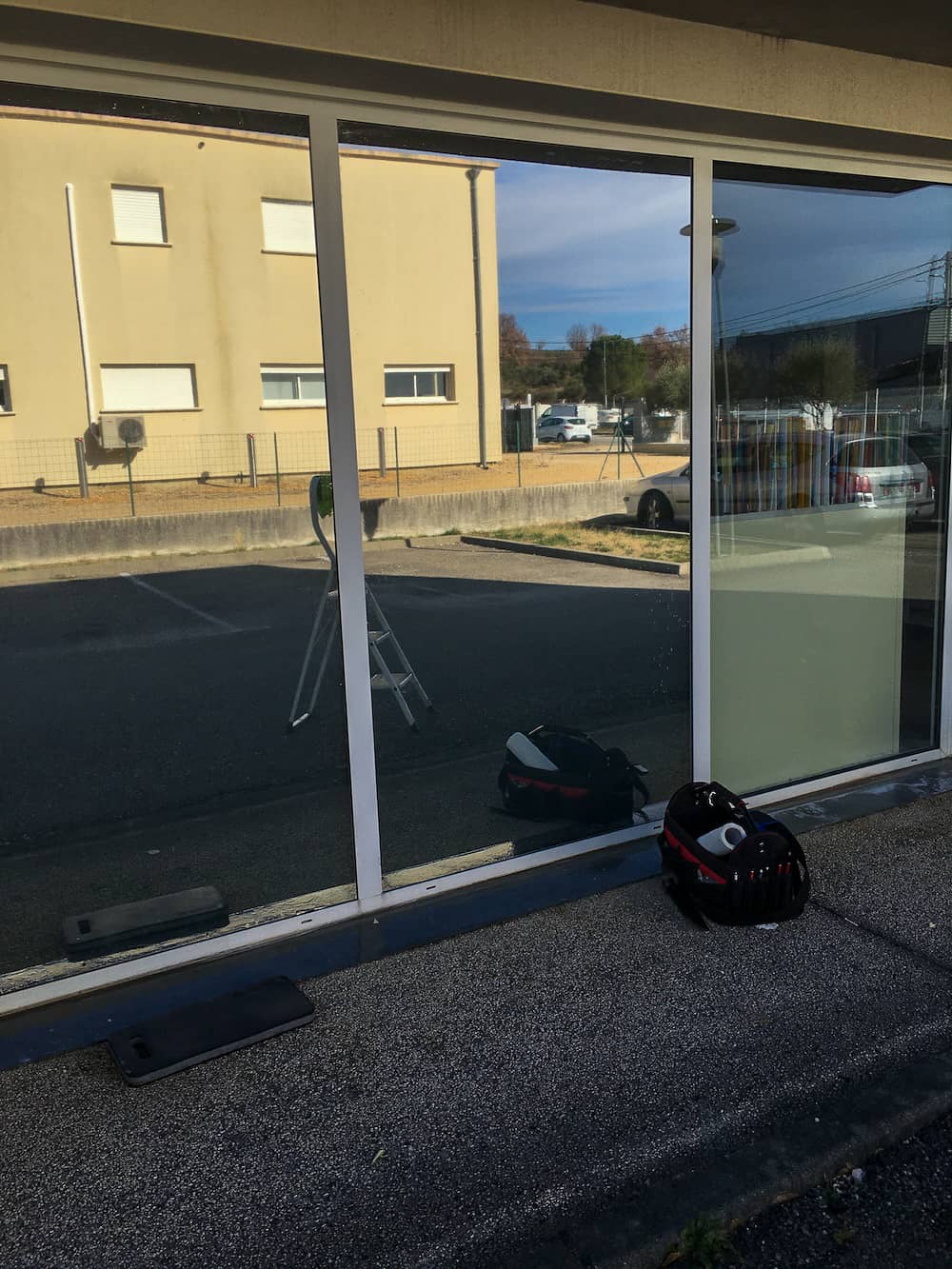 Pose de films pour vitrage à Nîmes (Gard 30)